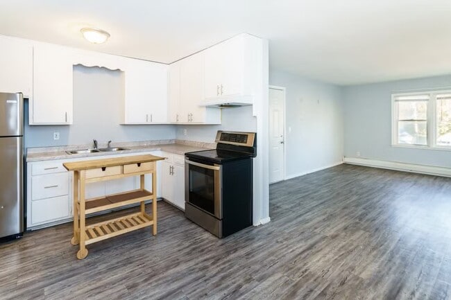 Building Photo - 1709 N 26th Ave