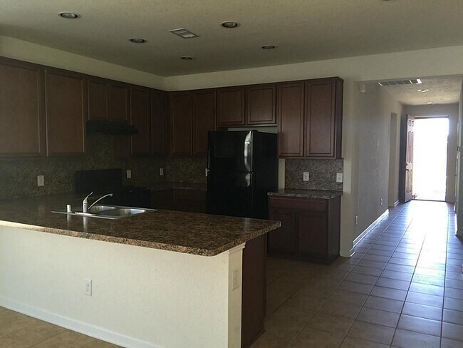 Building Photo - 21015 Blackstone Villa Ln