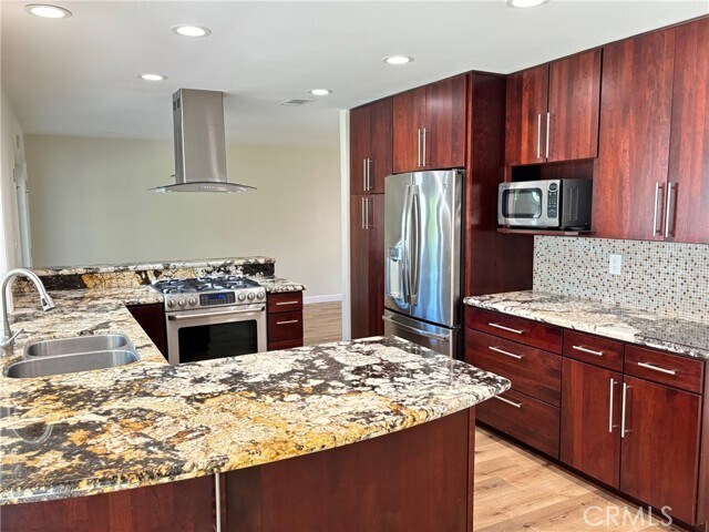 Building Photo - 14851 Devonshire Ave