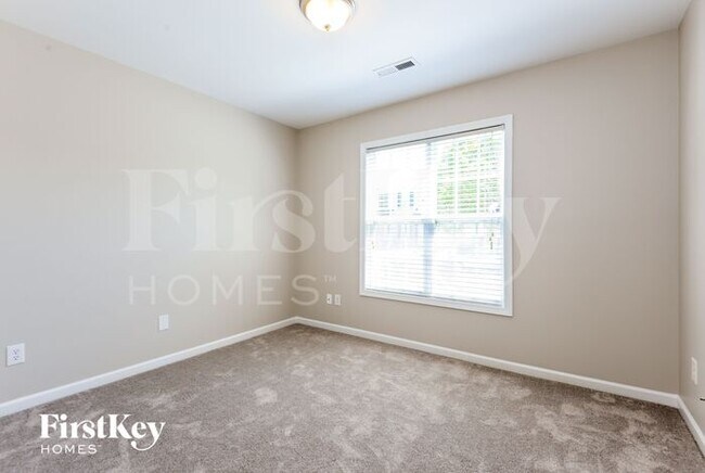 Building Photo - 5113 Benjamin Ct