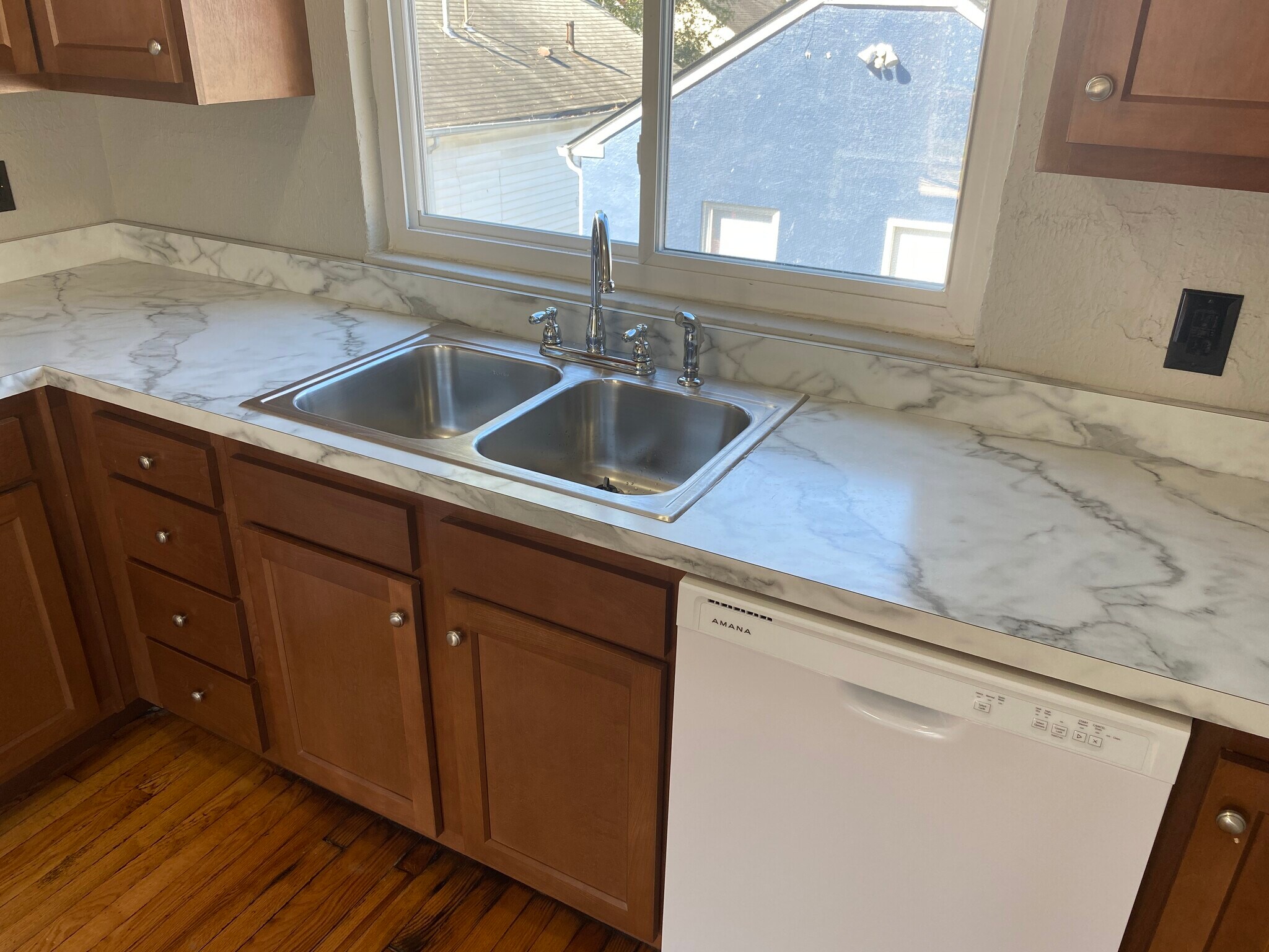 Building Photo - 4814 Tennessee St