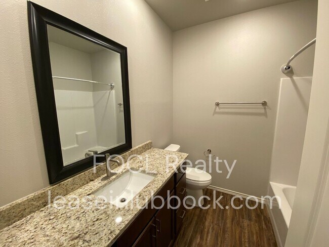 Building Photo - Townhome (Frenship ISD) - NEW CONSTRUCTION