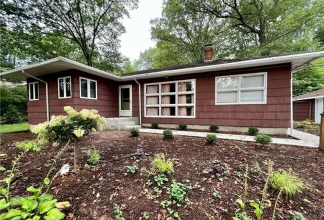 Primary Photo - 958 Dunbar Hill Rd