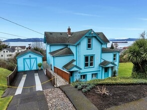 Building Photo - 3088 Harrison Ave