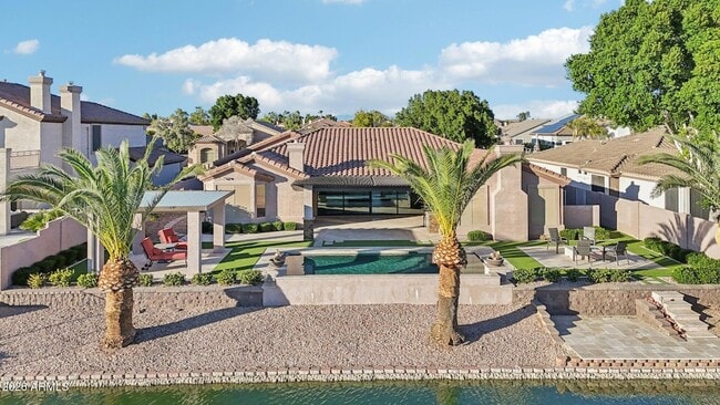 Building Photo - 6991 W Firebird Dr