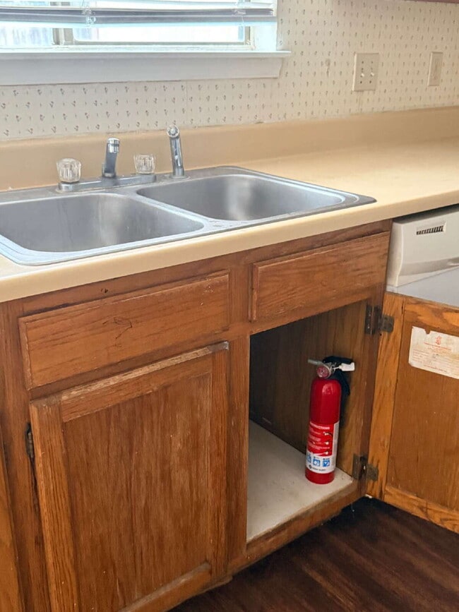 Building Photo - 9824 Ardash Ln