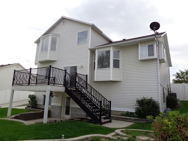 Building Photo - 6423 S High Bluff Dr