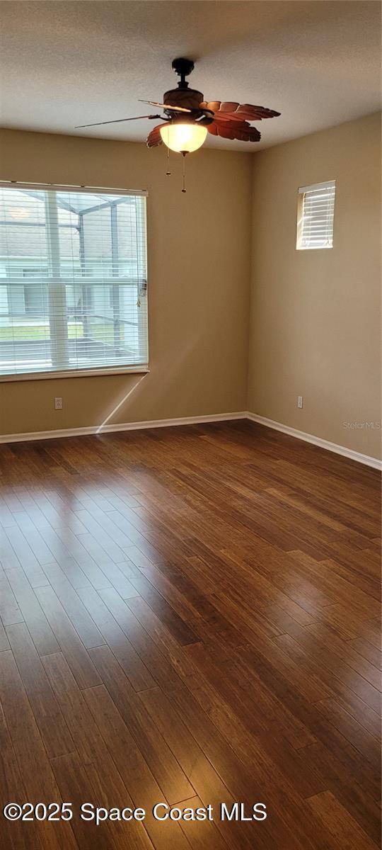 Building Photo - 1721 Saffron Plum Ln