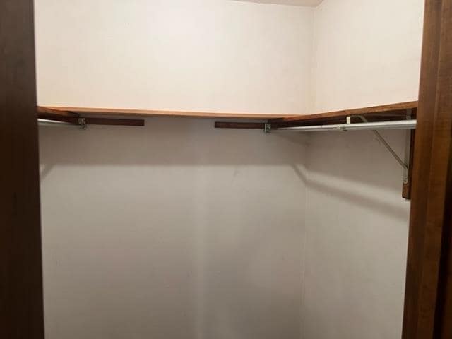 Building Photo - 296 Whetherbine Way E