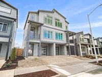 Building Photo - $500 off 1st month! Beautiful, brand spanking new 2-bdrm/2.5-bath duplex townhome! W/D, garage, q...