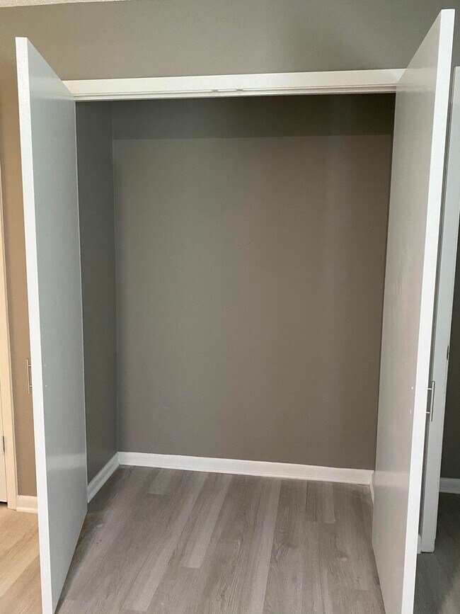 Building Photo - 2601 N 47th St