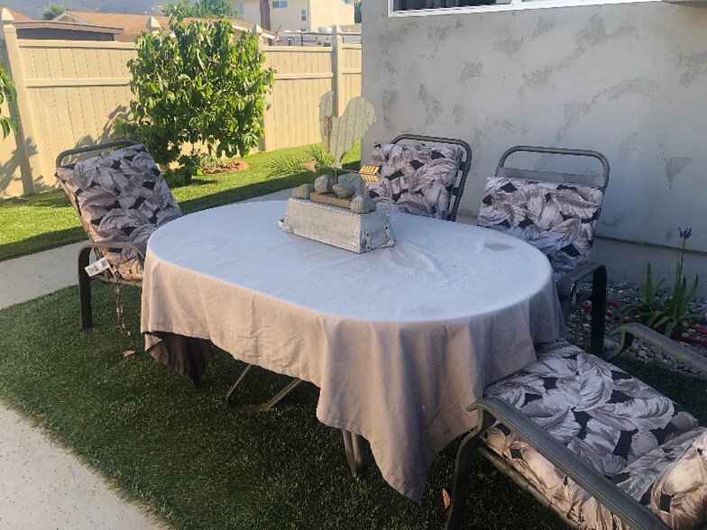 Building Photo - 9312 Dempster Dr