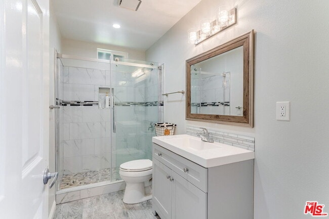 Building Photo - 3860 Cazador St