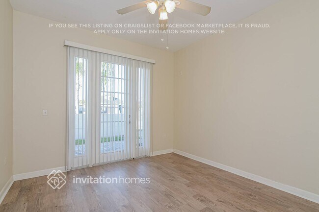 Building Photo - 1934 Magical Ln