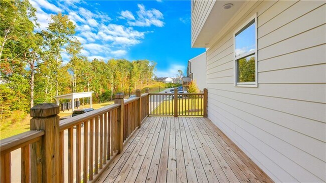 Building Photo - 1274 Ainsworth Alley