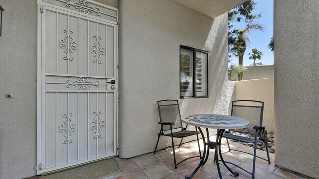 Building Photo - 28346 Desert Princess Dr