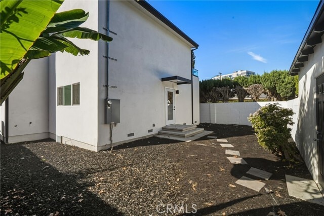 Building Photo - 2536 Cotner Ave