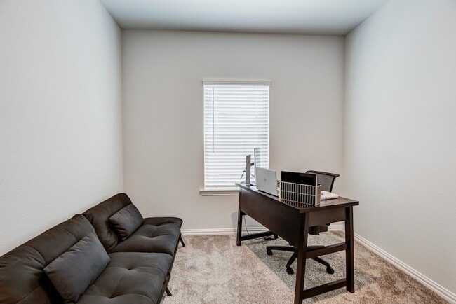 Building Photo - 7551 Millingston Rd