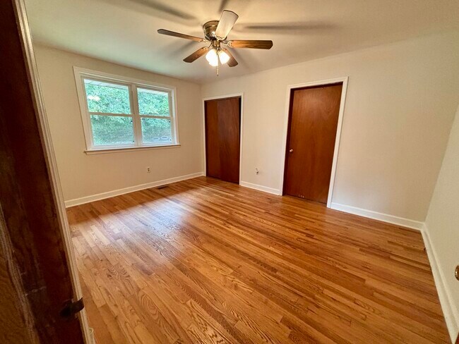 Building Photo - 1012 Georgia Ave