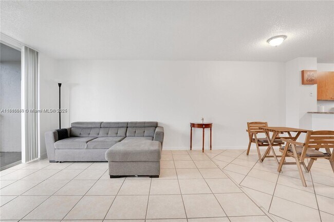 Building Photo - 8730 N Sherman Cir