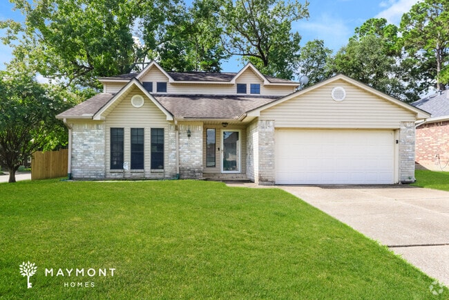Building Photo - 2024 Northampton Dr