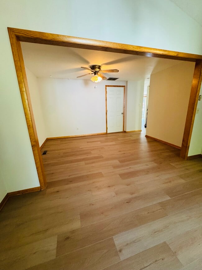 Building Photo - 4817 Eastwick Dr
