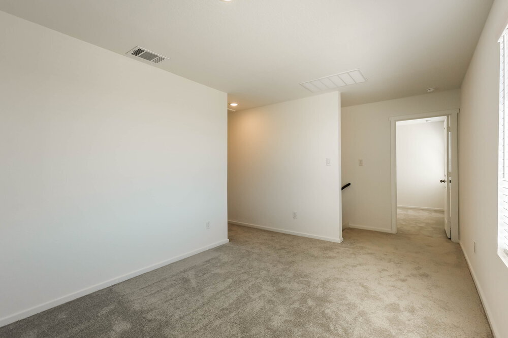 Building Photo - 449 Payton Pl