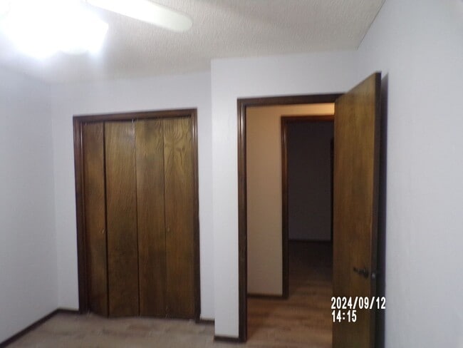 Building Photo - Pets negotiable with owner approval