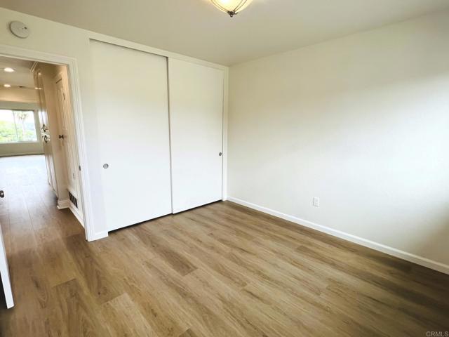 Building Photo - 1420 Tres Hermanas Way