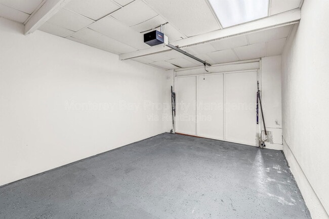 Building Photo - 940 14th St