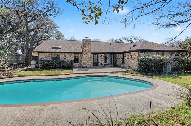 Building Photo - 604 Baker Dr