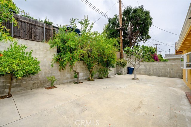 Building Photo - 3029 Los Olivos Ln