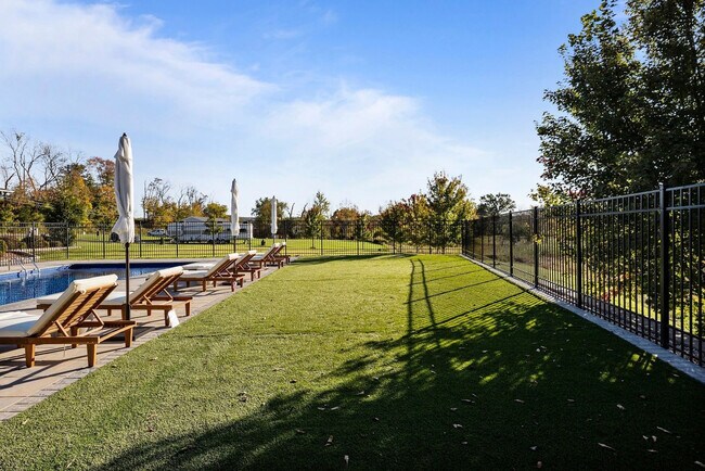 Building Photo - 45 Conklingtown Rd