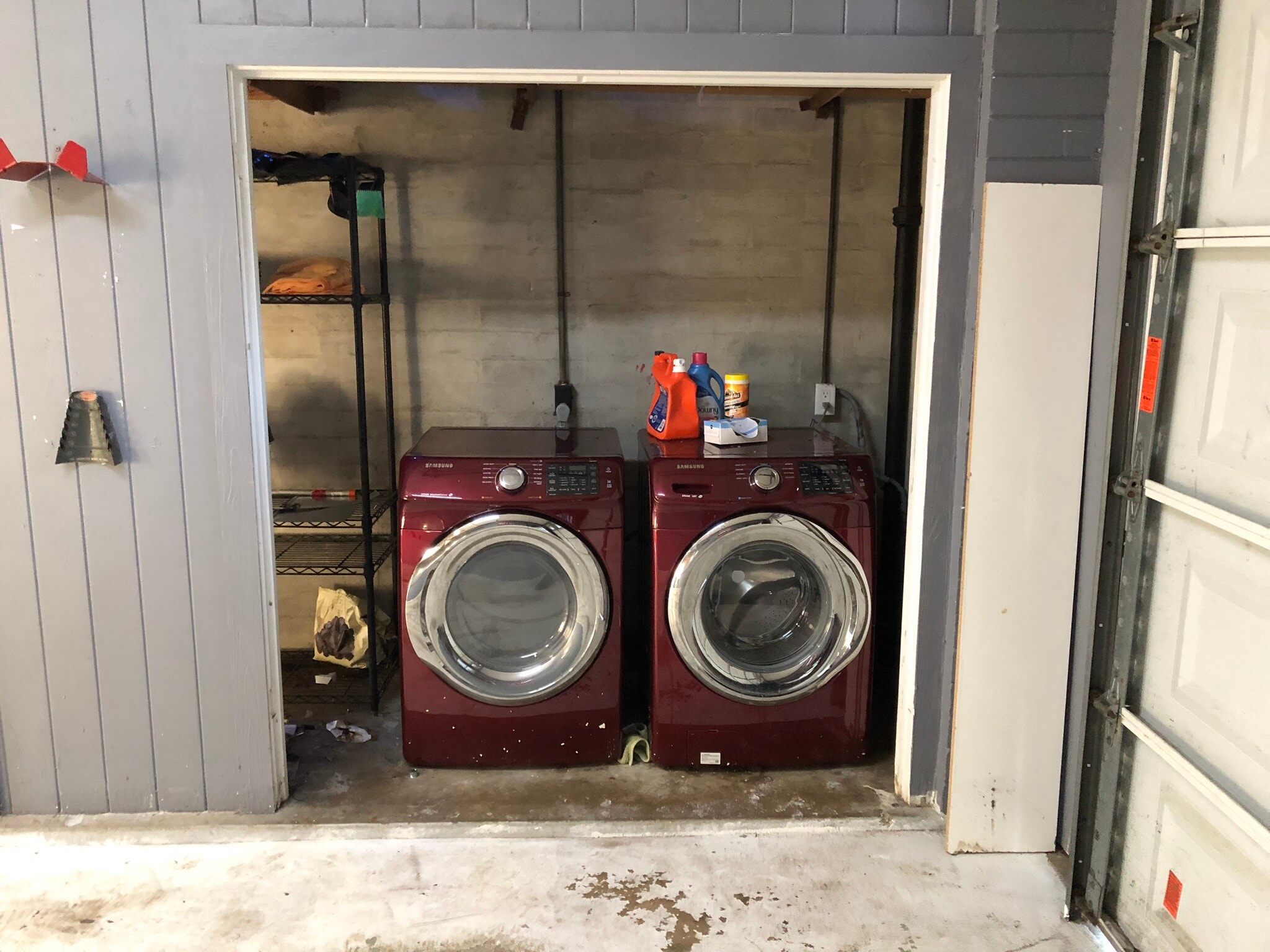 High efficiency Washer and dryer - 2842 SW 1 Ave
