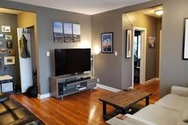 Building Photo - 3 bedroom Unit in Brighton, Steps from The T, Eat, in Kitchen Laundry on a Site, Parking for Rent