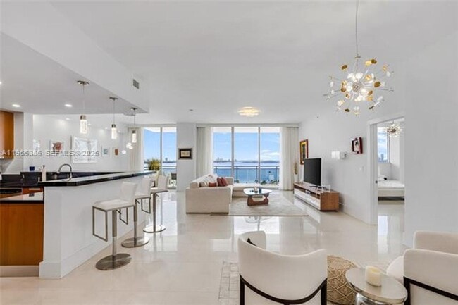 Building Photo - 7901 Hispanola Ave