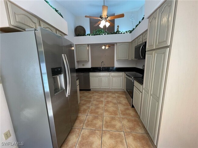 Building Photo - 3320 Erick Lake Dr