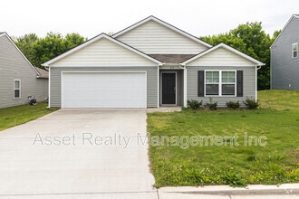 Building Photo - 1614 River Poppy Road