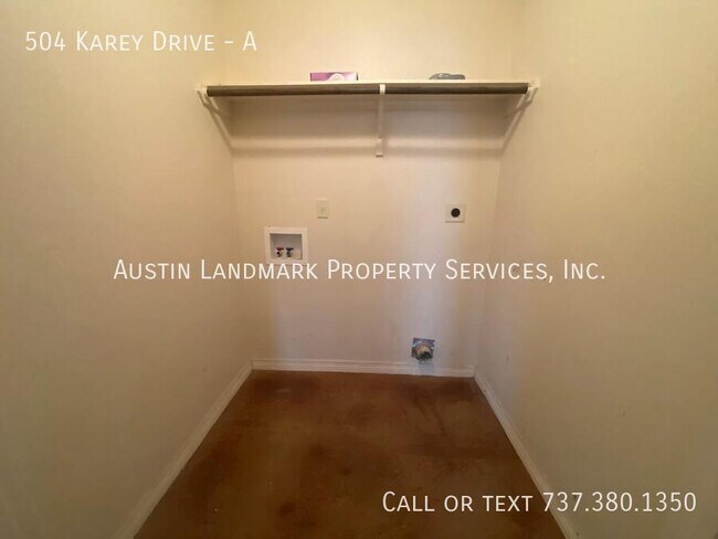 Building Photo - 504 Karey Dr