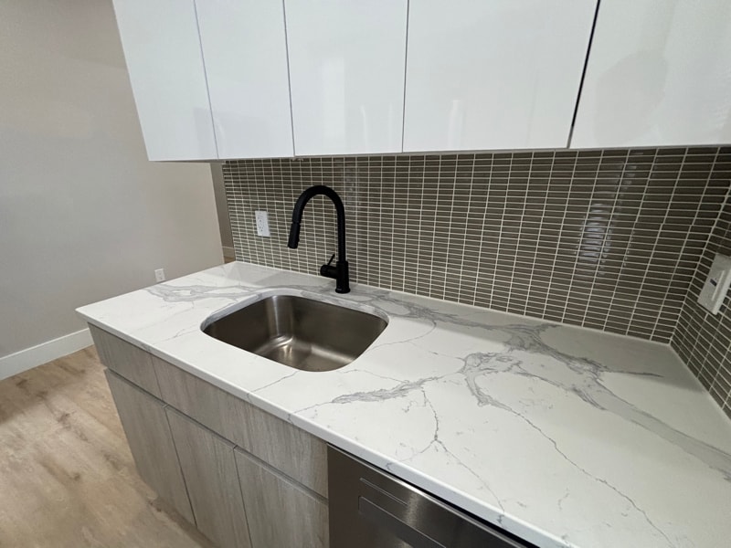 Building Photo - 5008 Palisade Ave