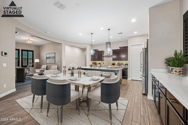 Building Photo - 3258 E Tina Dr