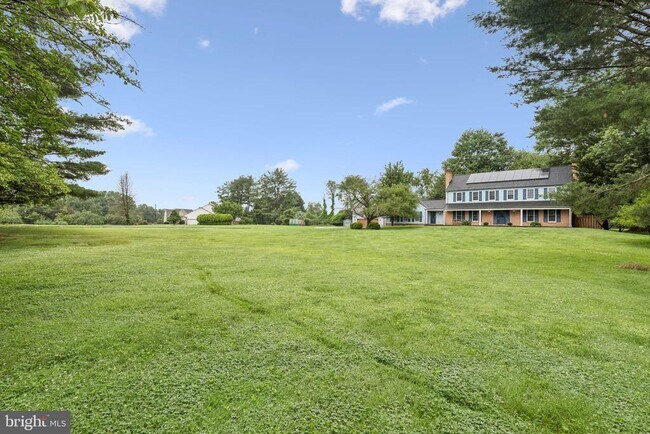 Building Photo - 13204 Lantern Hollow Dr