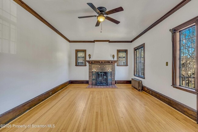 Building Photo - 1814 Olive St