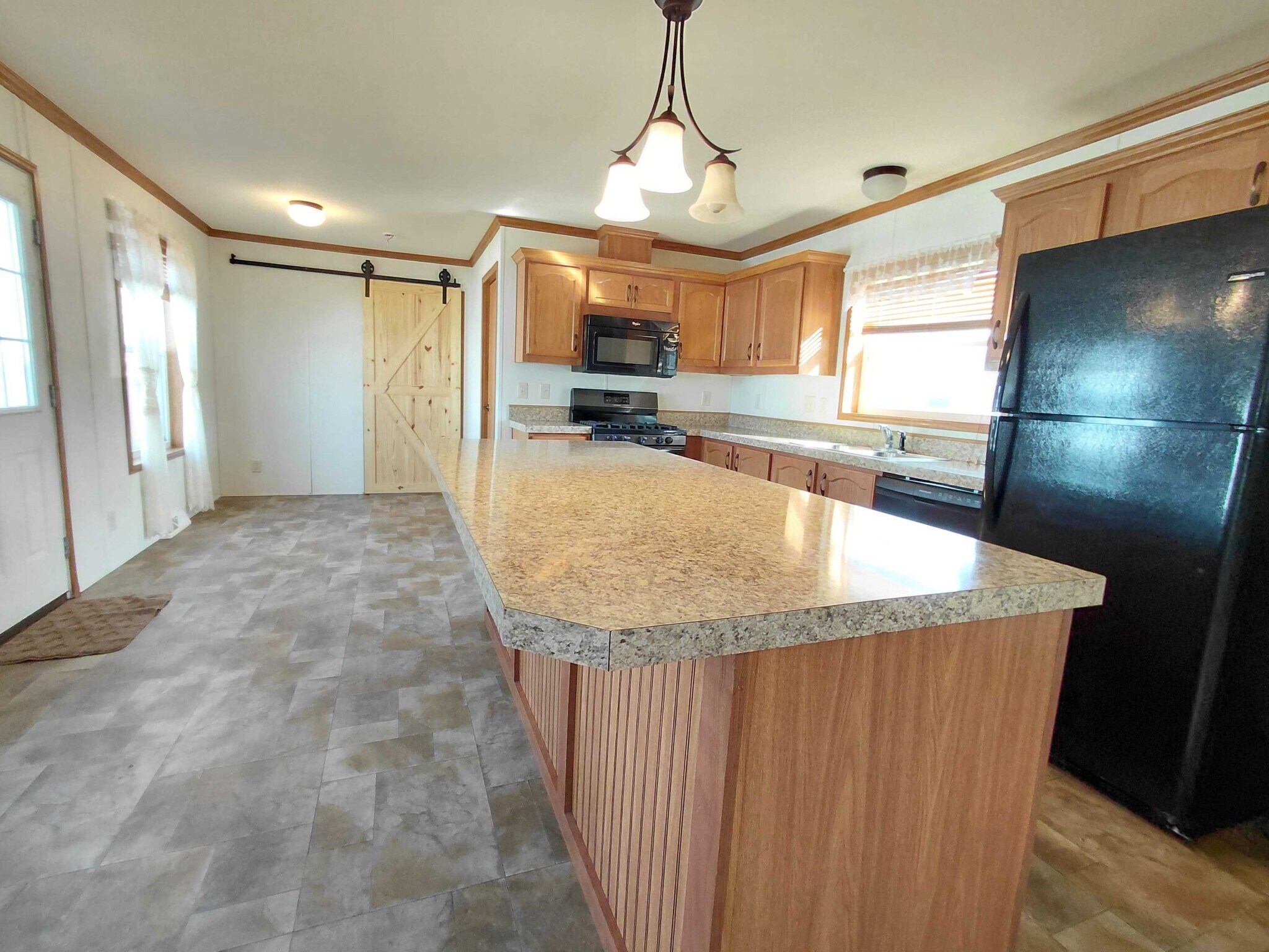 Building Photo - 2022 Mockingbird Pl NW
