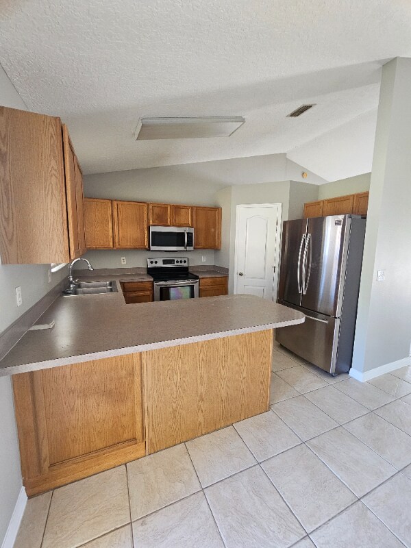 Building Photo - 886 Scenic View Cir