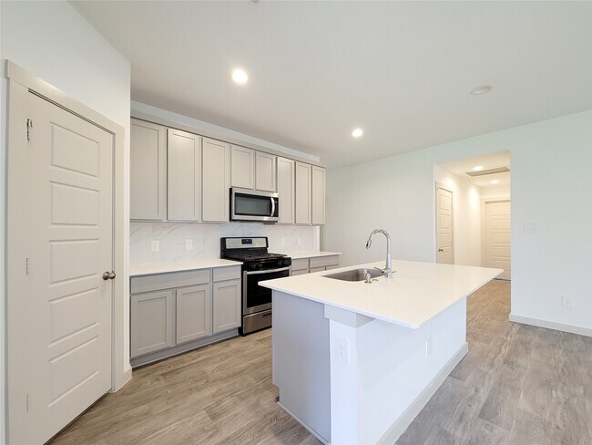 Building Photo - 7722 Caldwell Crk Wy