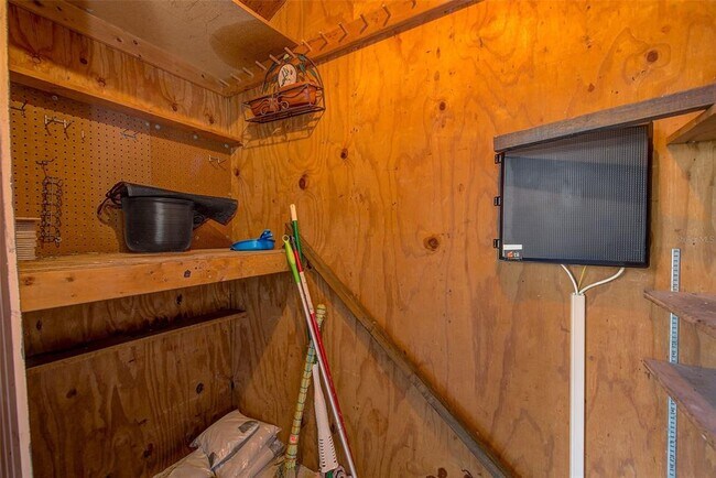 Building Photo - 10453 Carrollbrook Cir