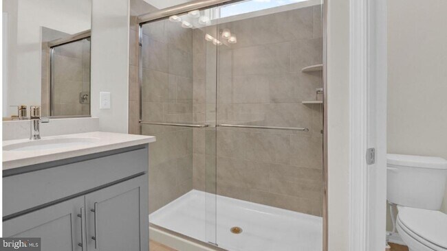 Building Photo - 331 Ensemble Wy