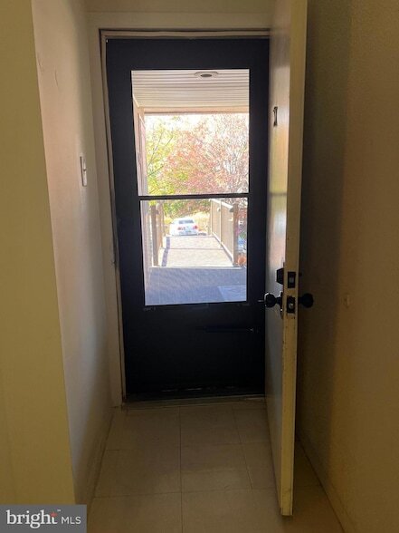 Building Photo - 329 Shawmont Ave