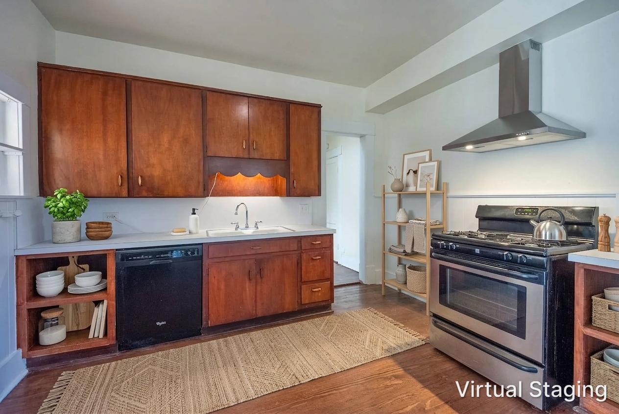 virtually staged photo - 5336 Junius St